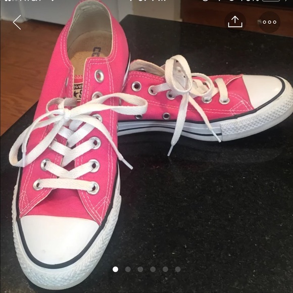 Pink Converse - Picture 2 of 6